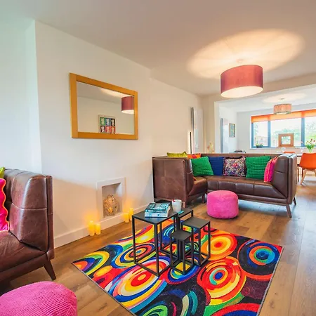 Stylish 3-bed Near Scotch Corner By Mcpi Hosting, Perfect For Families & Groups! Middleton Tyas