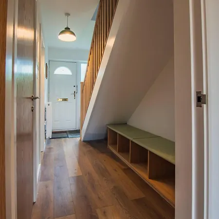 Stylish 3-bed Near Scotch Corner By Mcpi Hosting, Perfect For Families & Groups! 度假居